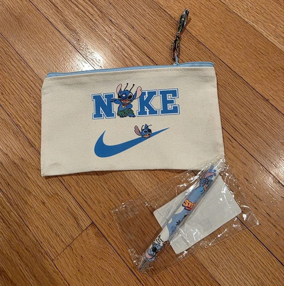 Nike Lilo & Stitch Zip Up Ppich And Pen